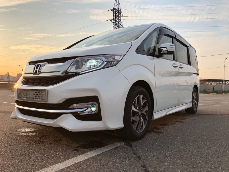 Honda Stepwgn spada 2016