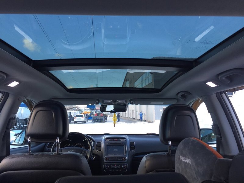 Панорамная крыша Kia Sorento 2010