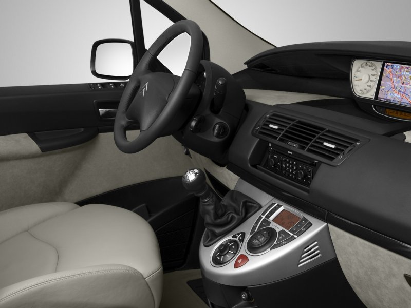 C8 Citroen 2010