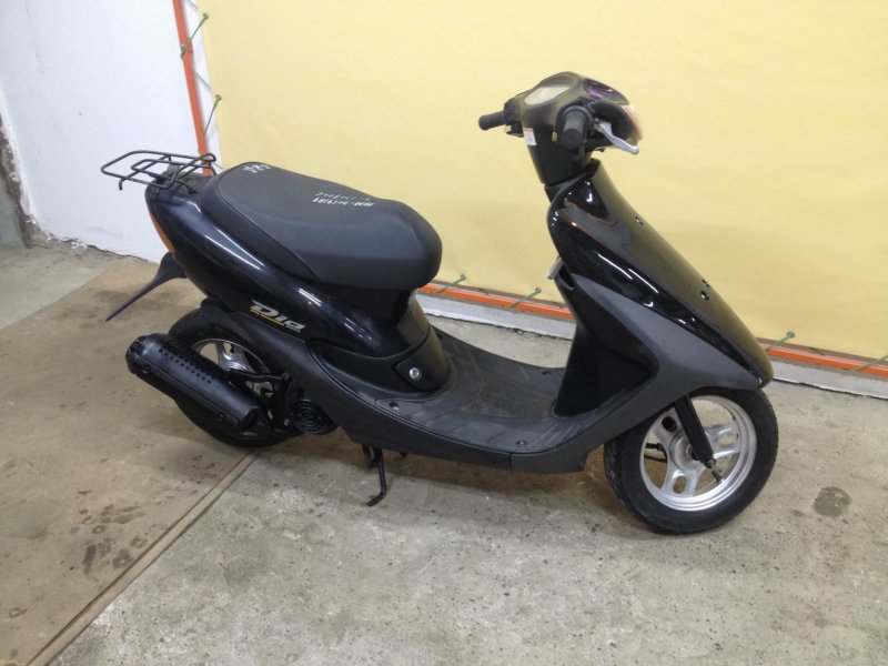 Скутер Honda Dio ZX 28