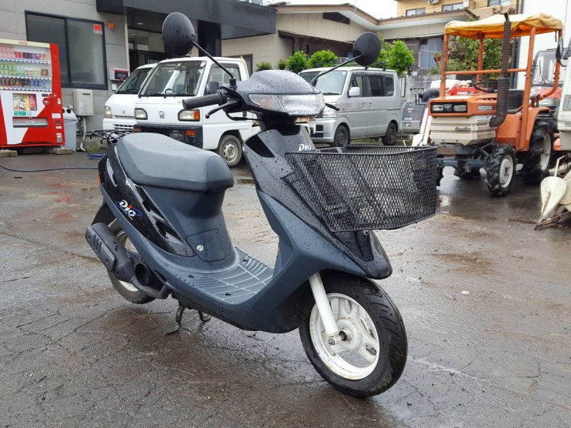 Мопед Honda Dio 27