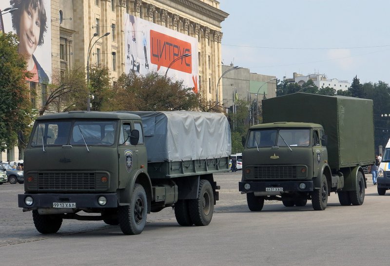 МАЗ 5334 бортовой