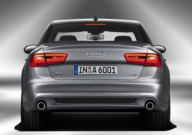 Audi a6 c7 сзади