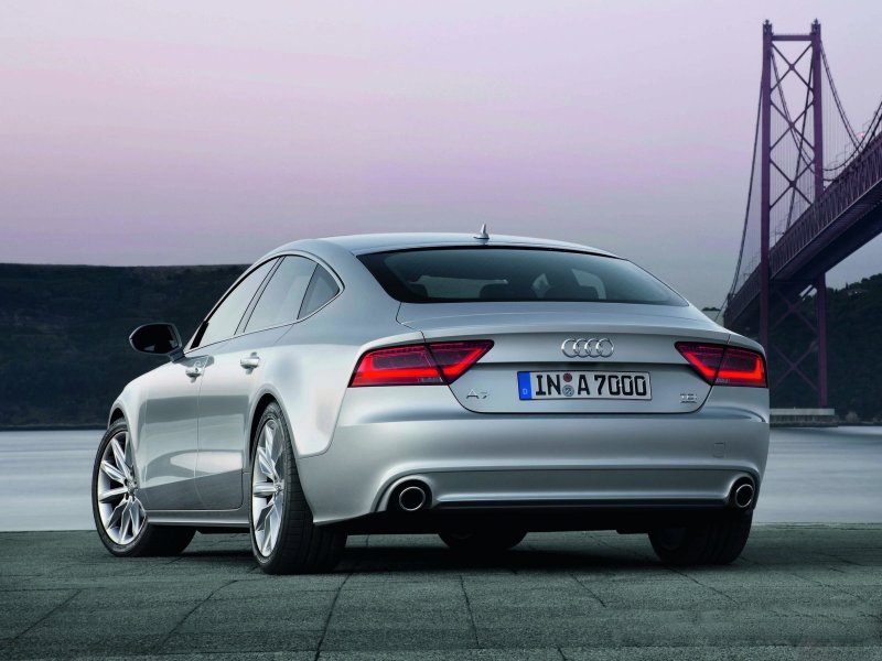 Audi a7 back