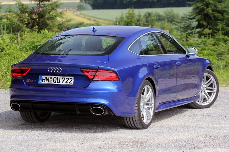 Ауди RS 7 Sportback 2013 года