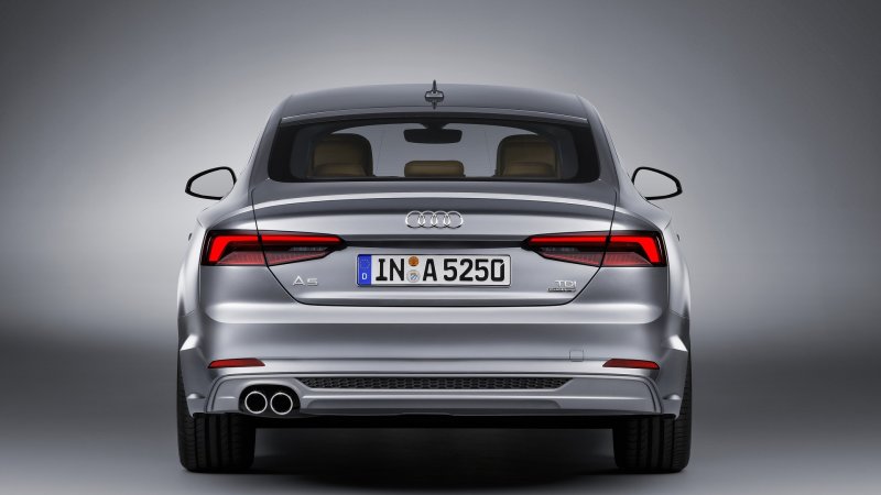 Audi a5 Sportback сзади