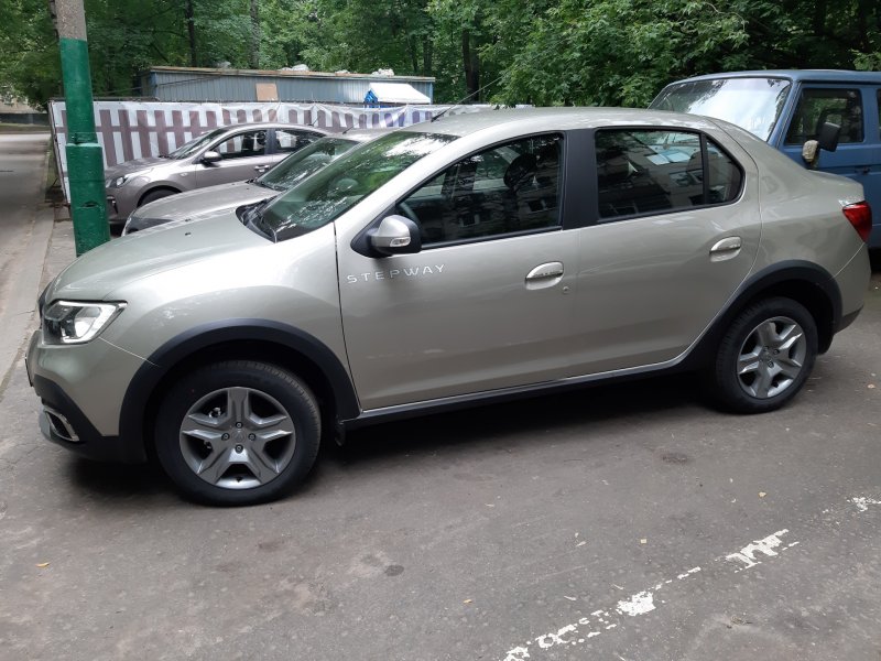 Logan Stepway 2019 светлый базальт