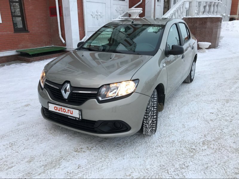 Рено Логан степвей светлый базальт