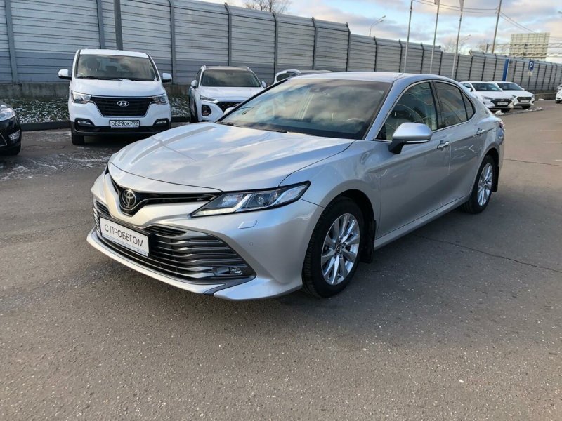 Toyota Camry 2018