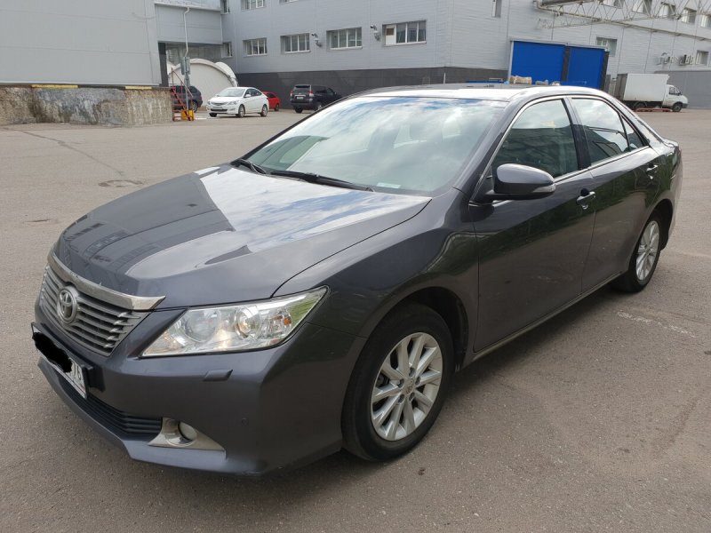 Toyota Camry Hybrid 2020
