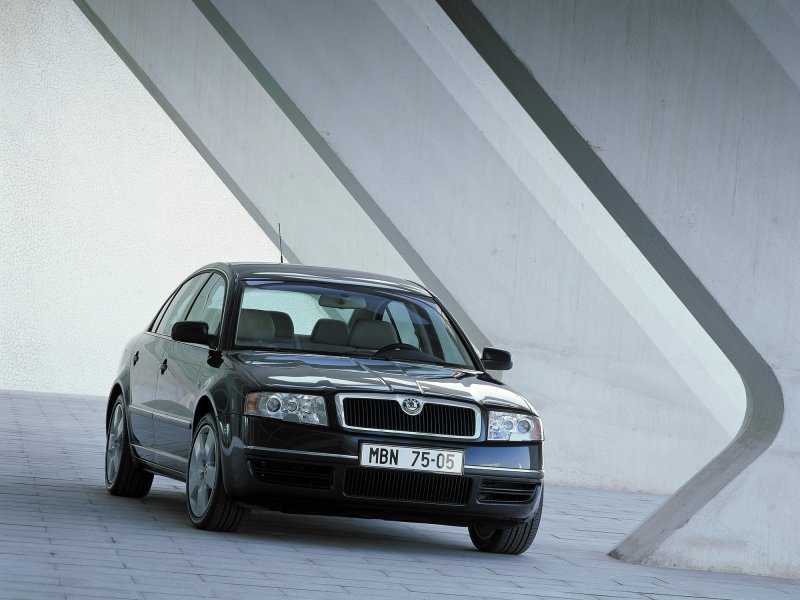Skoda Superb 2002