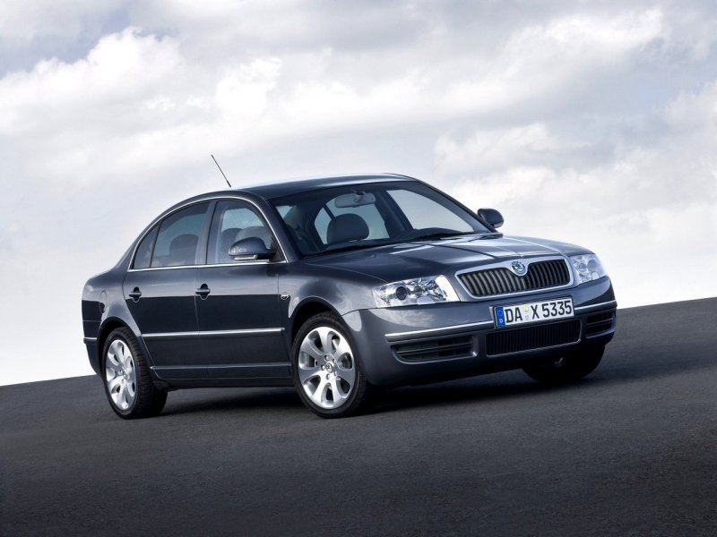 Skoda Superb i 2001-2008
