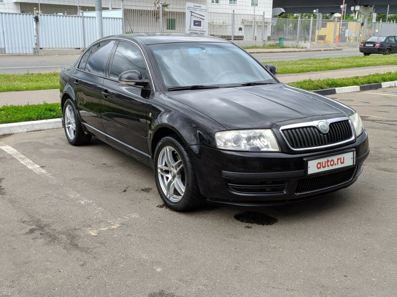 Skoda Superb, 1.8