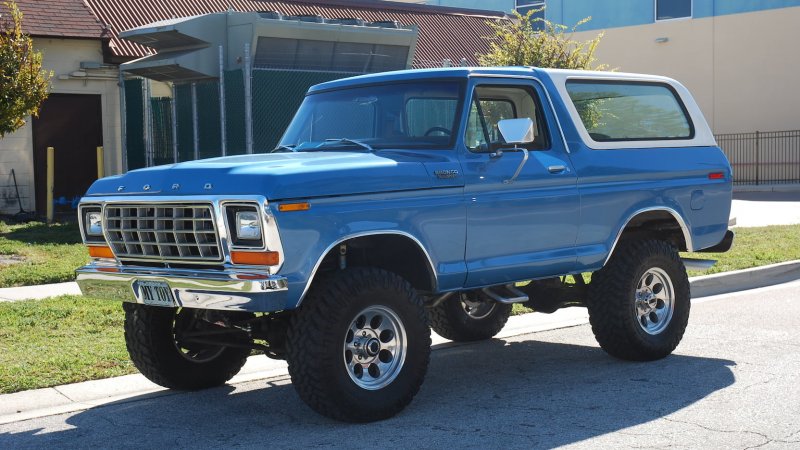 Ford Bronco 2021