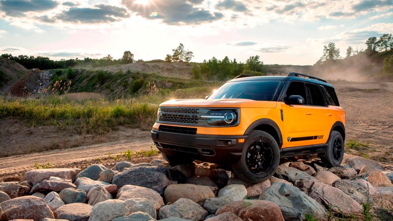 Ford Bronco 2000