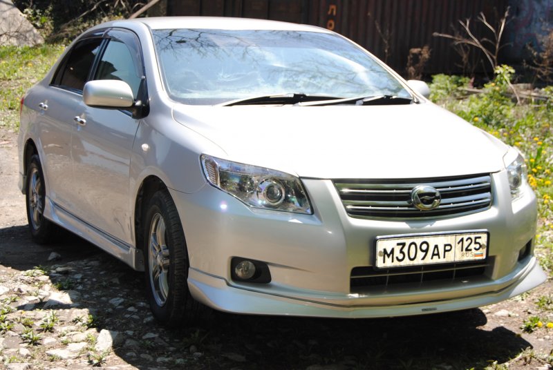 Toyota Axio 2016
