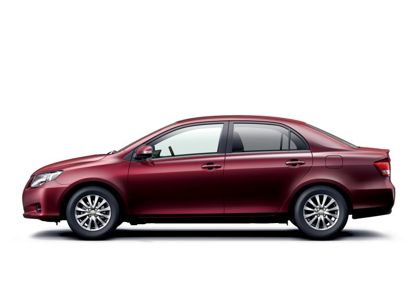 Toyota Corolla Axio 2011