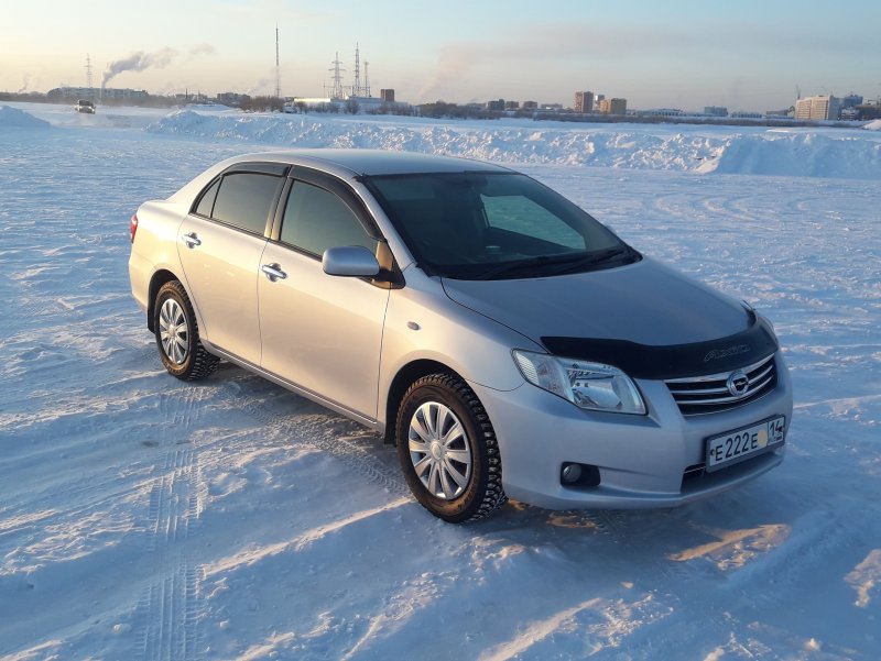 Toyota Corolla Axio 2010