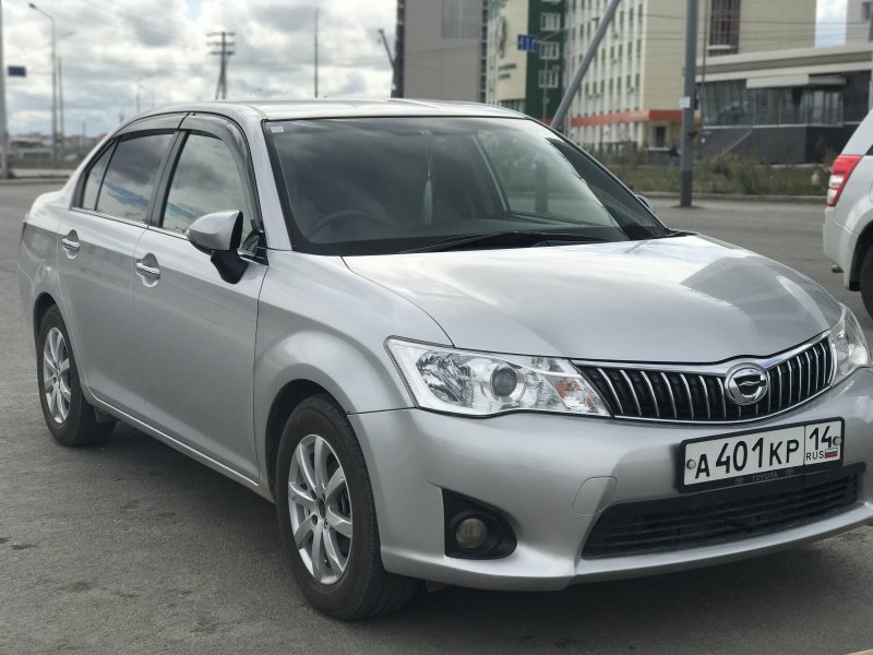 Тойота Corolla Axio
