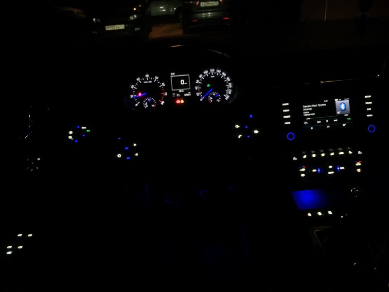 Skoda Octavia a7 салон ночью