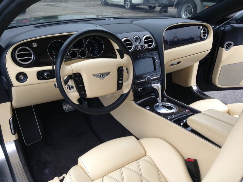 Бентли Континенталь gt 2005 салон