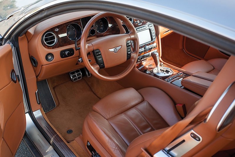 Bentley Mulsanne 2003 салон