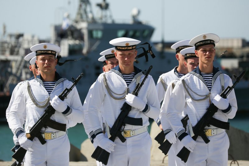 Матросы ВМФ ЧФ