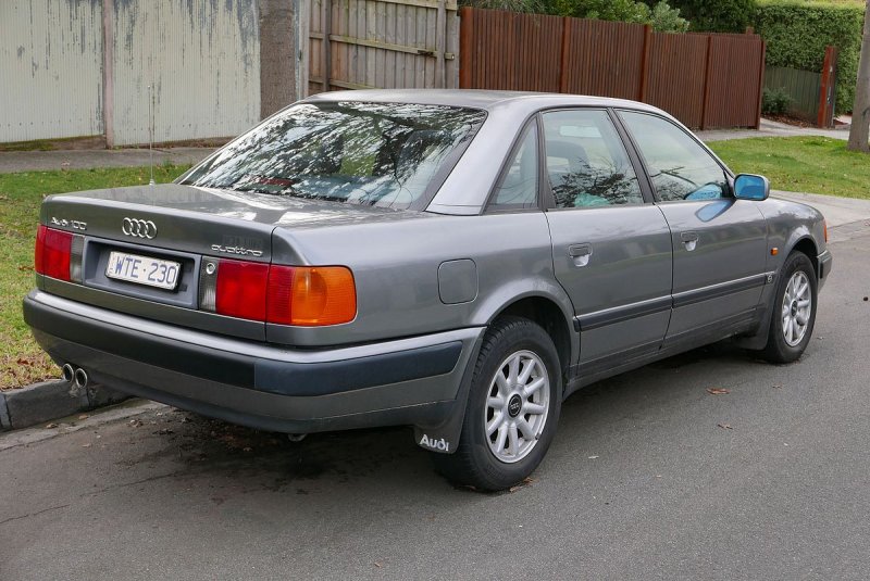 Ауди 100 кватро c4