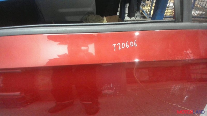 5ja831051b левая передняя дверь Skoda Rapid