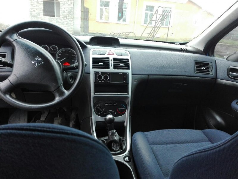Peugeot 307 салон