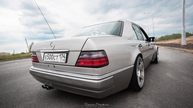 Mercedes Benz w124 e500