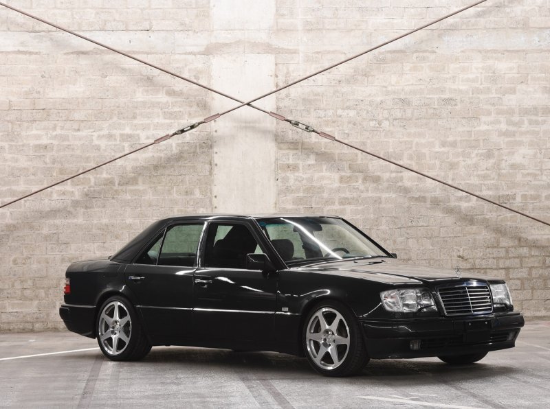 Волчок Мерседес w124