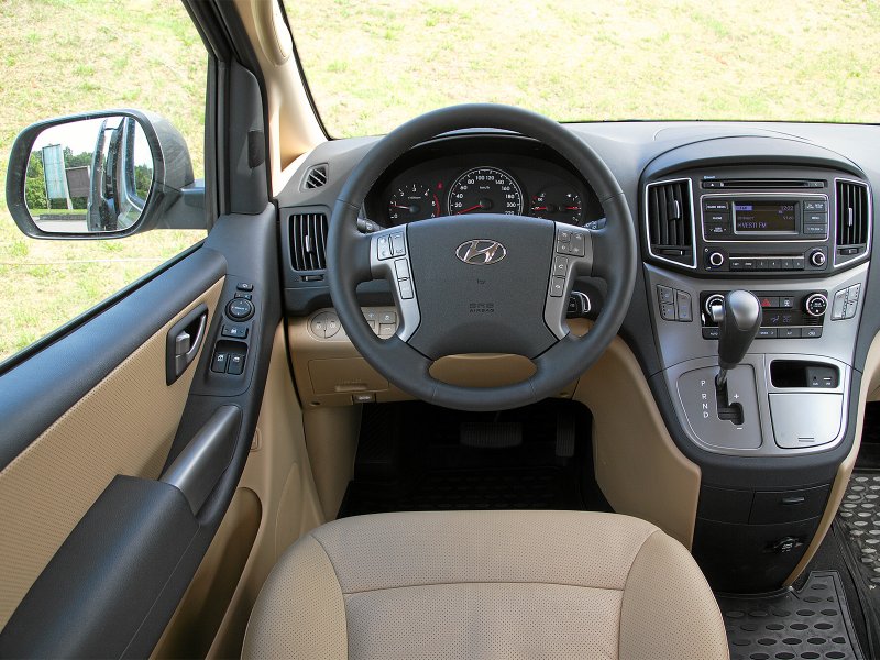 Хендай h1 2015