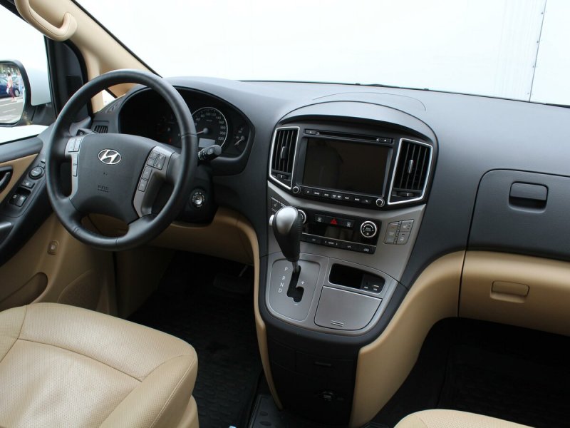 Hyundai h1 новый салон