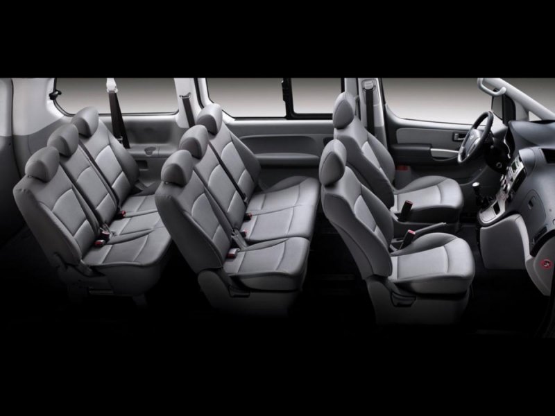Hyundai h1 Starex салон