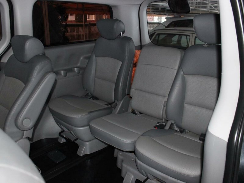 Hyundai h1 2010 салон