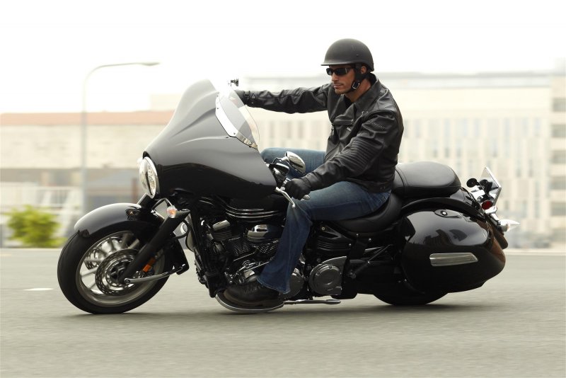 Yamaha xv1900a