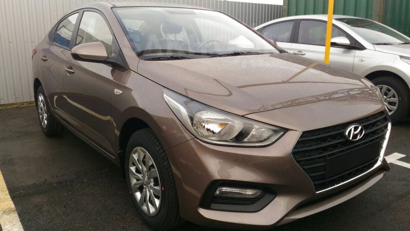 Hyundai Solaris 2019 серый