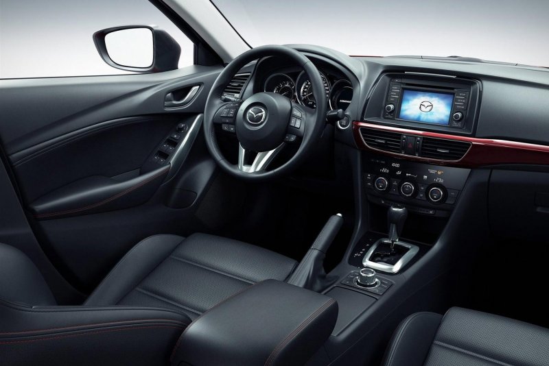 Mazda 6 2013 салон