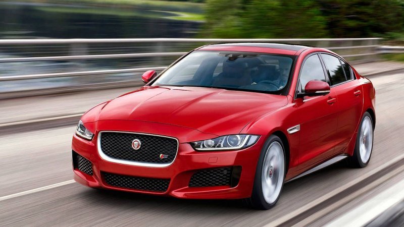 Jaguar xe 2016