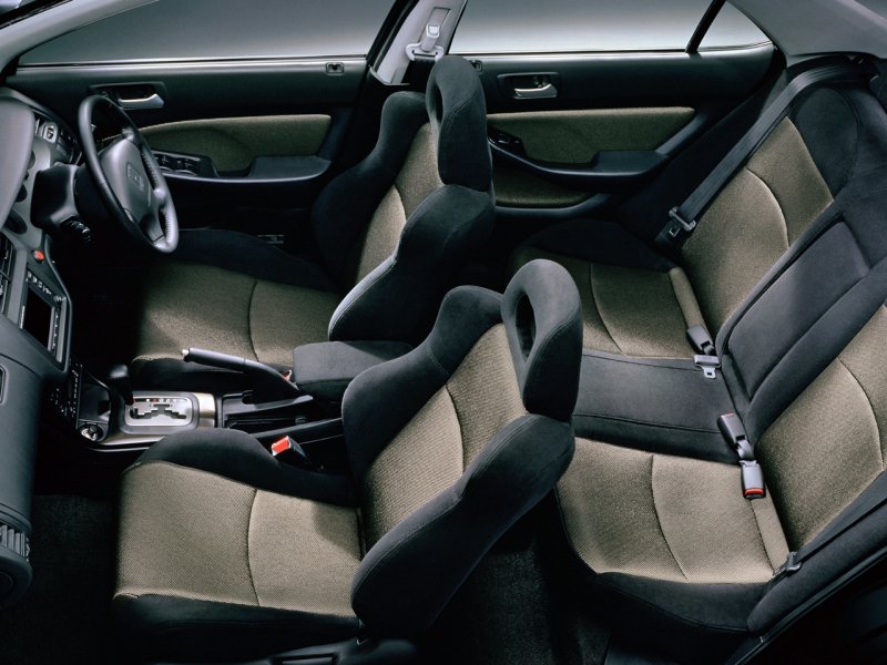Honda Accord 6 Euro r салон