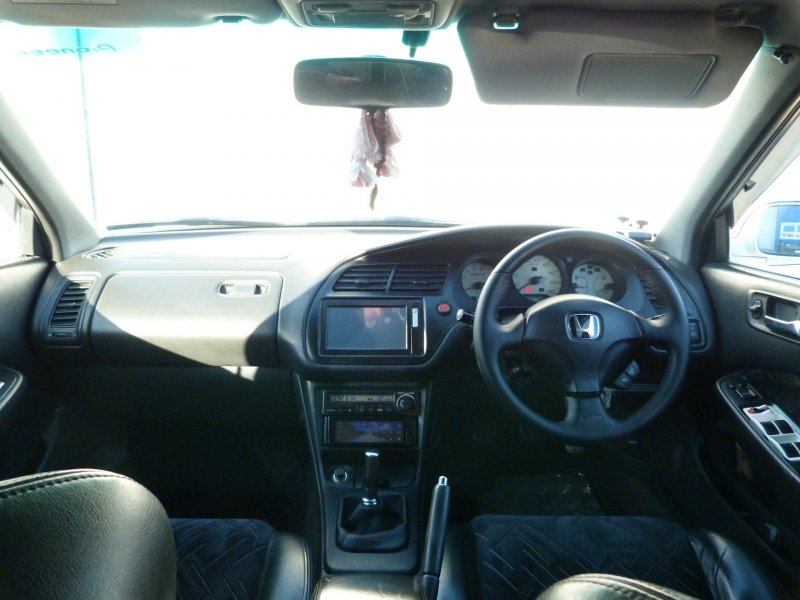 Honda Torneo Euro r салон