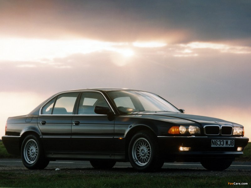 BMW 740i е38