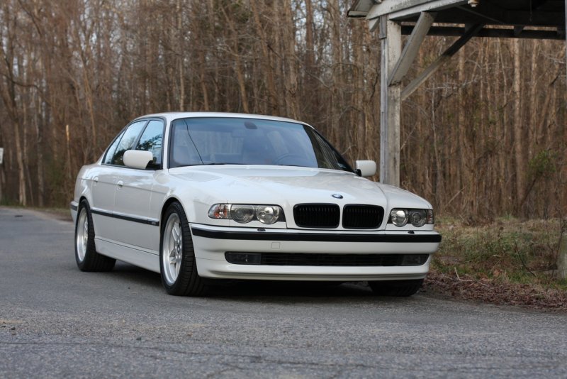 BMW e38 740i