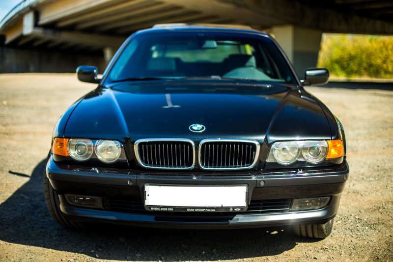 BMW 740i 2012