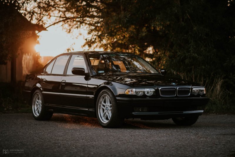 BMW 750i 2011