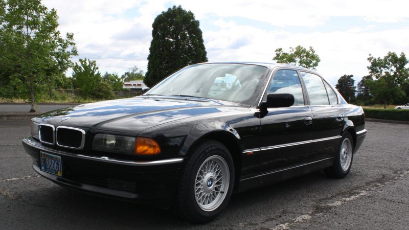 BMW 7 740i