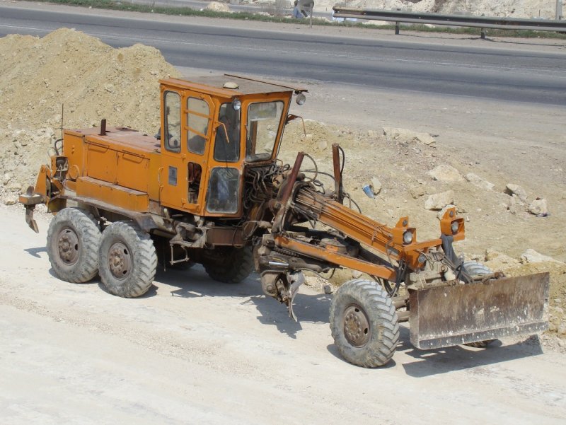 Грейдер ДЗ 143-1
