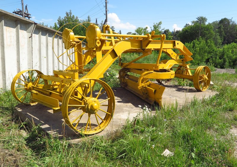 Кирковщик ДЗ-98 автогрейдер