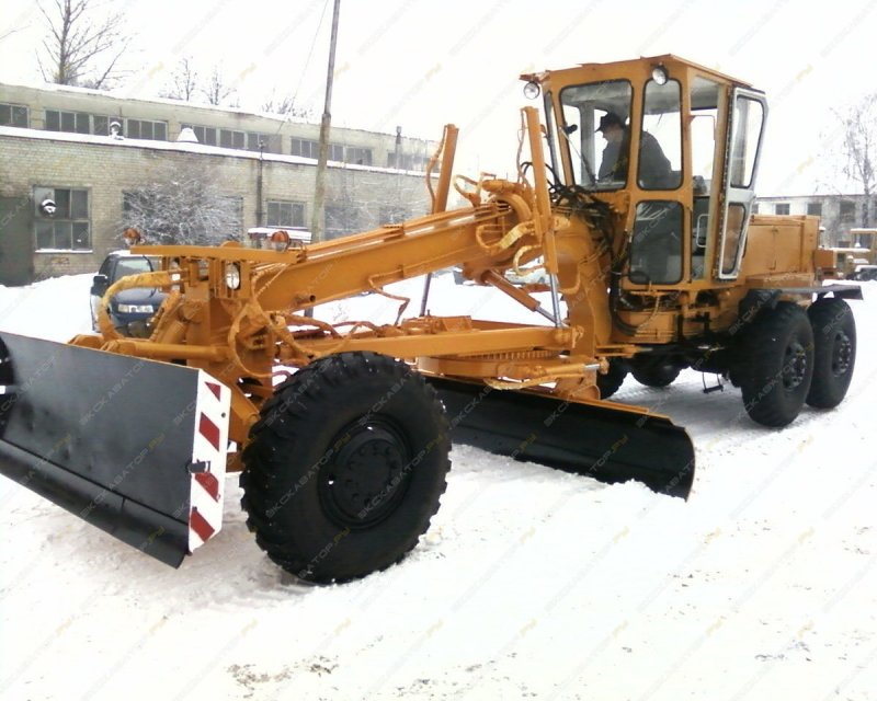 ДЗ-143 автогрейдер